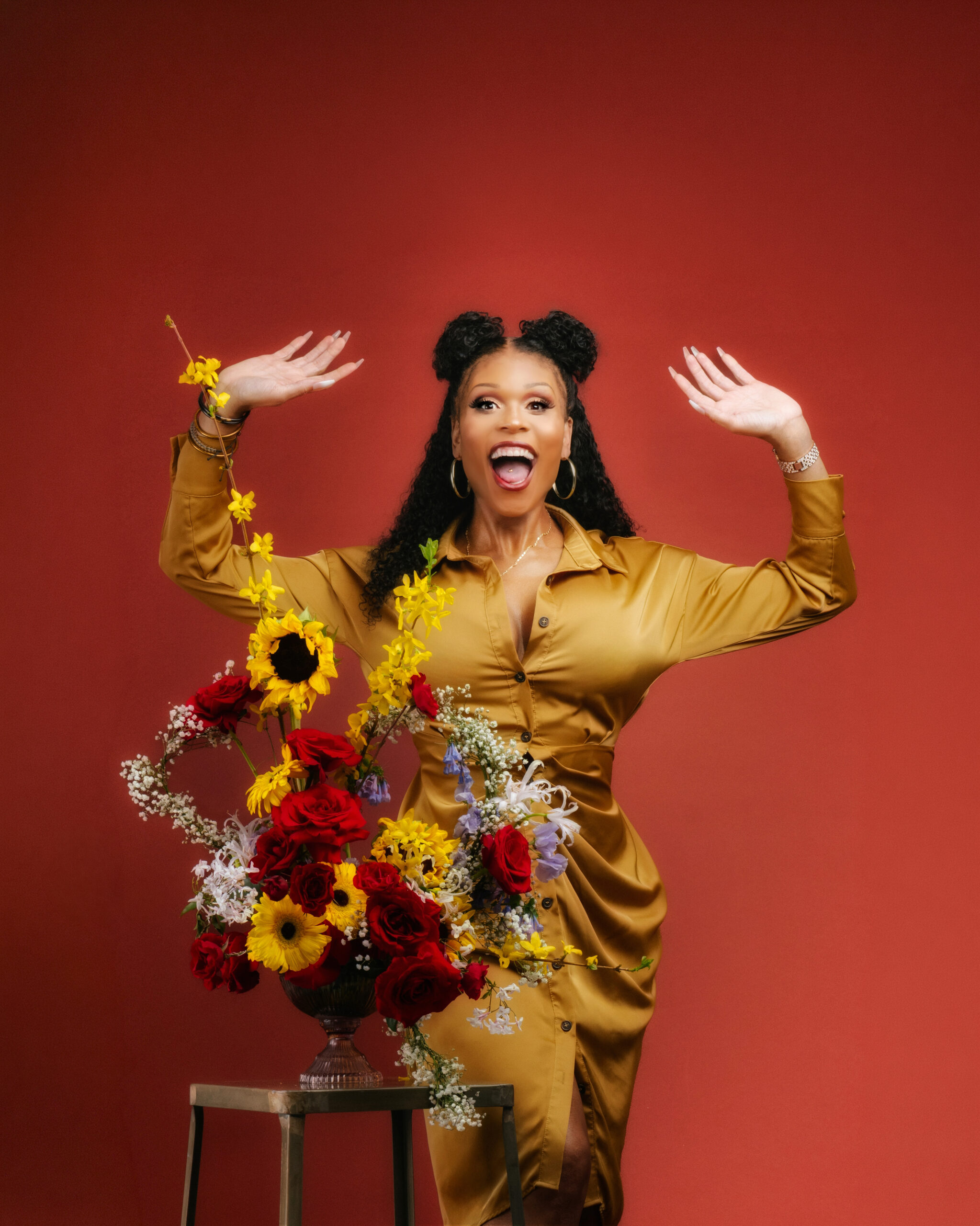 Drag Queen, Peppermint, smiling