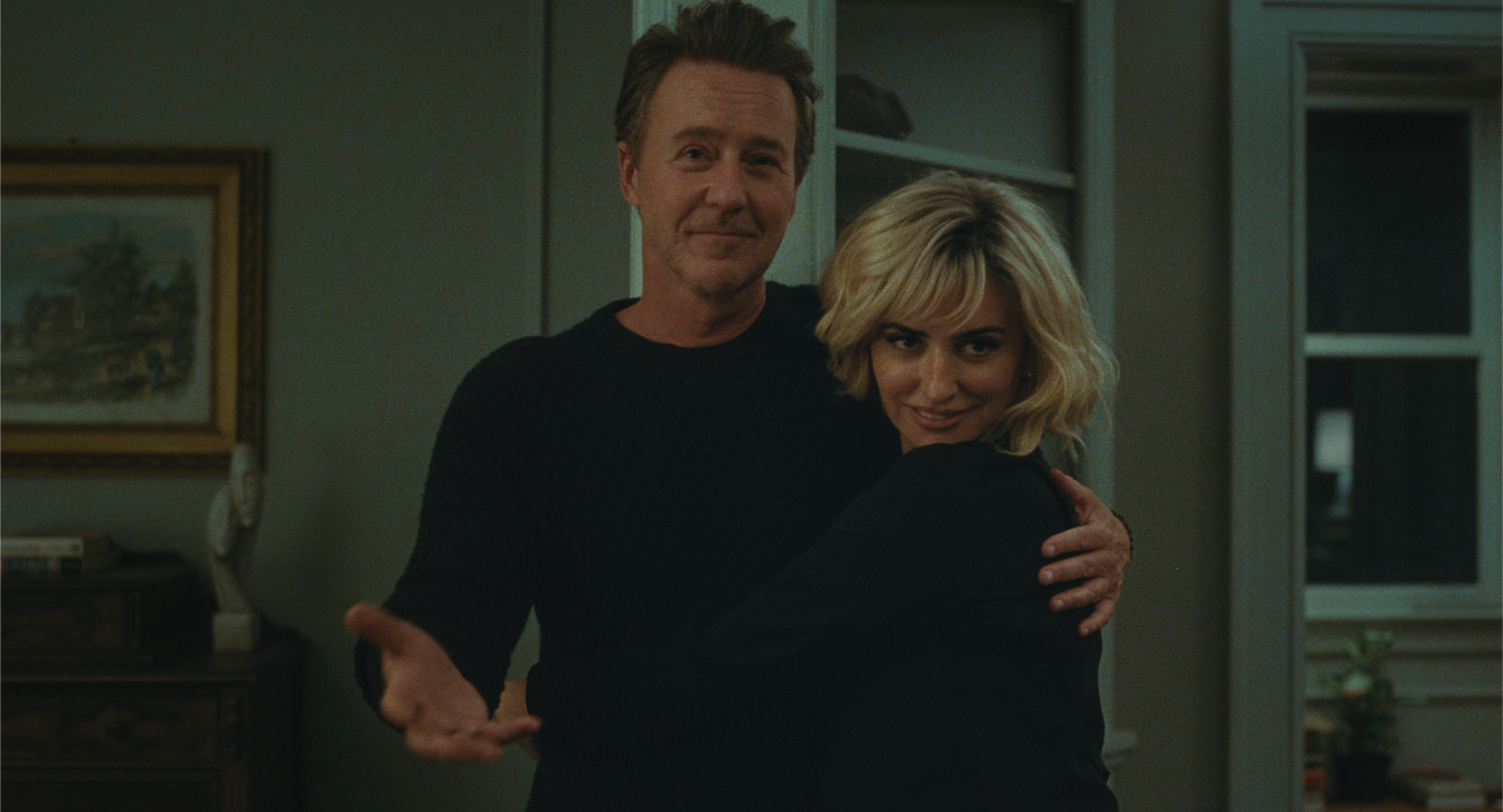 film-the-invite-olivia-wilde-movie-review Edward Norton holding Penélope Cruz in The Invite